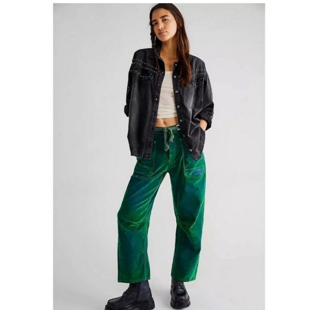 We The Free People Moxie Low Slung Flocked Pull-On Barrel Jeans Green 30